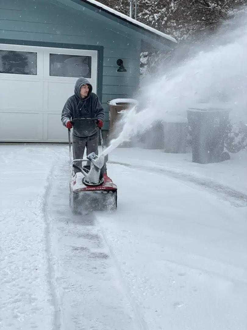 residential snow blowing